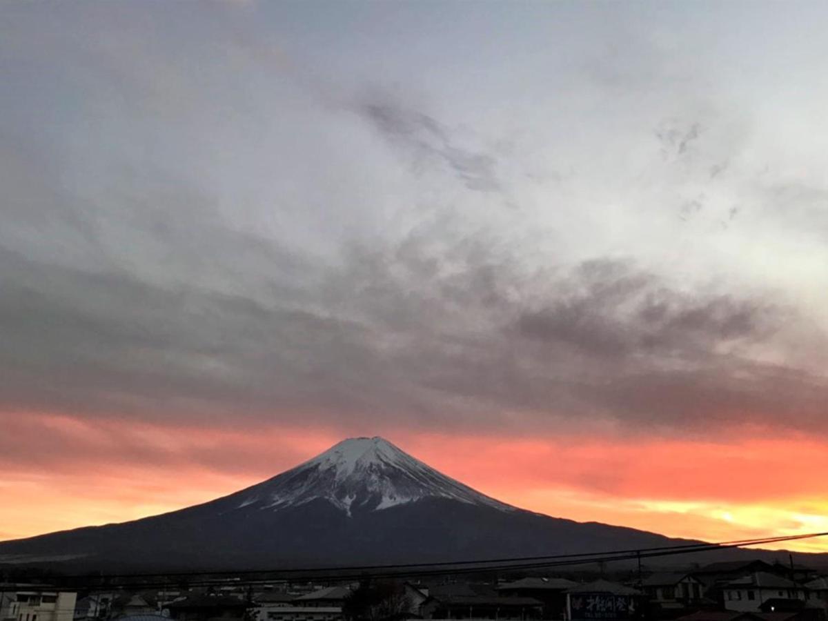 Hostel Mt. Fuji - Fukuya Фудзиёсида Экстерьер фото